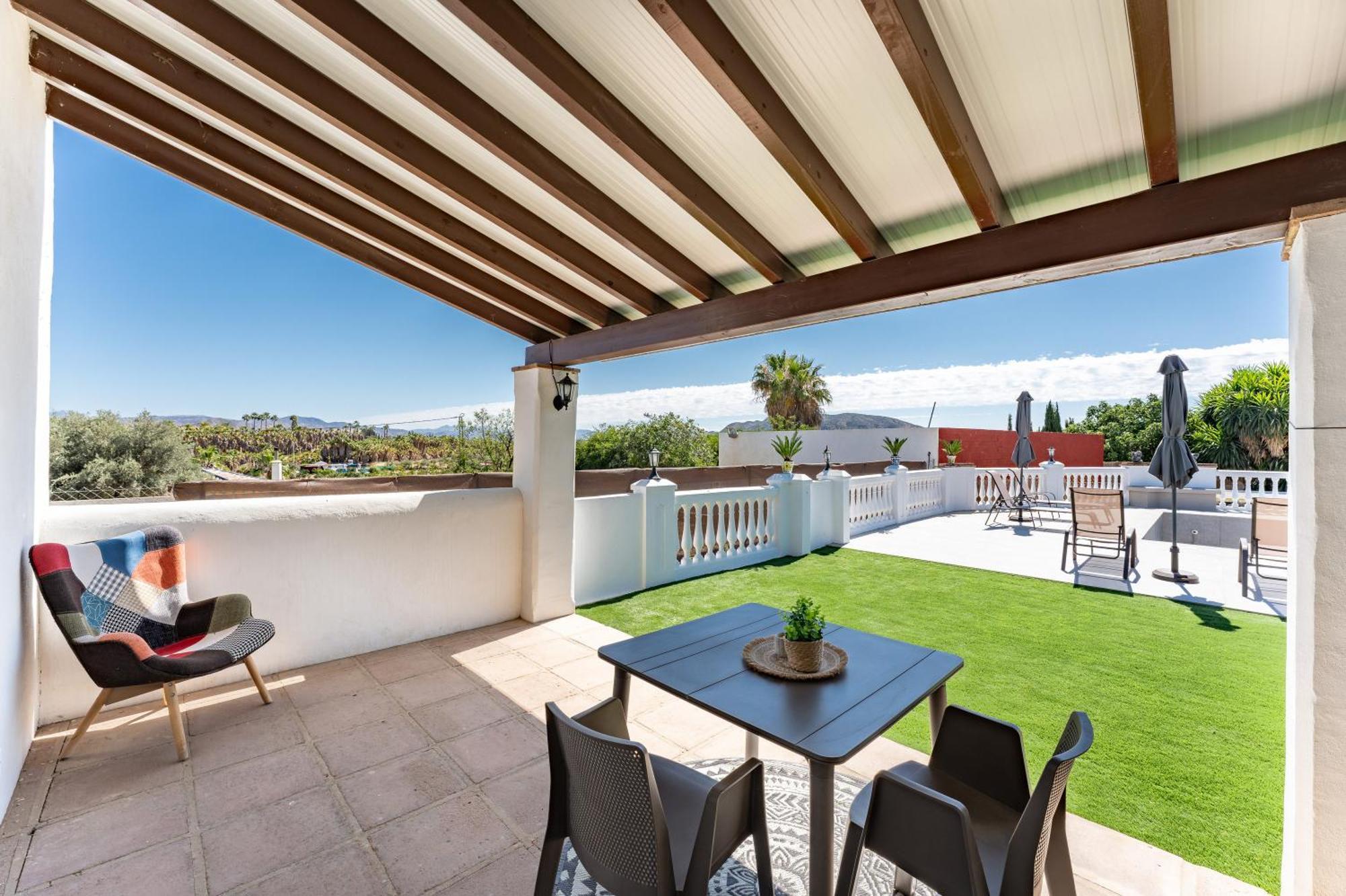 La Casa De Familia Bed & Breakfast Málaga Dış mekan fotoğraf
