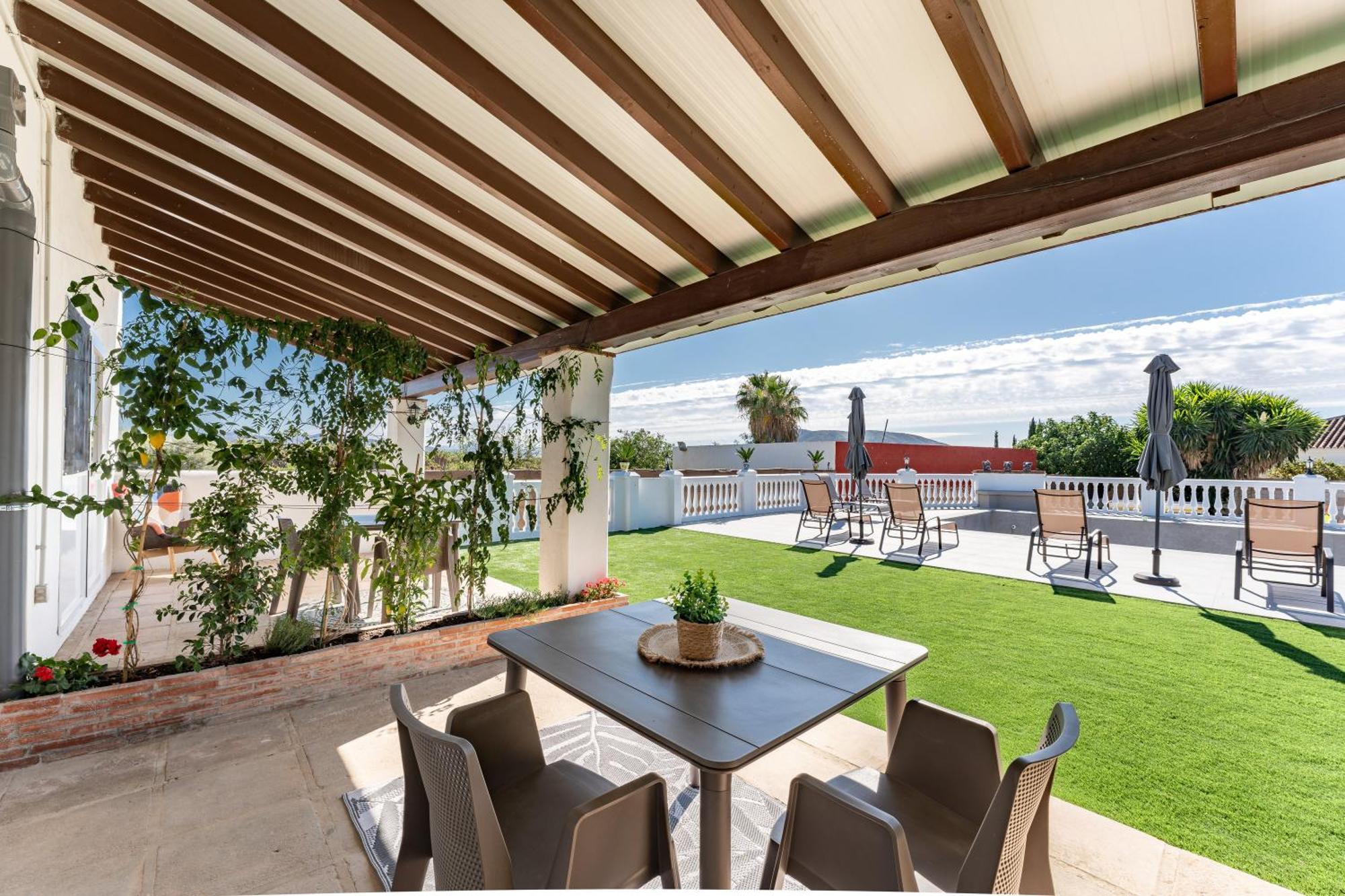 La Casa De Familia Bed & Breakfast Málaga Dış mekan fotoğraf