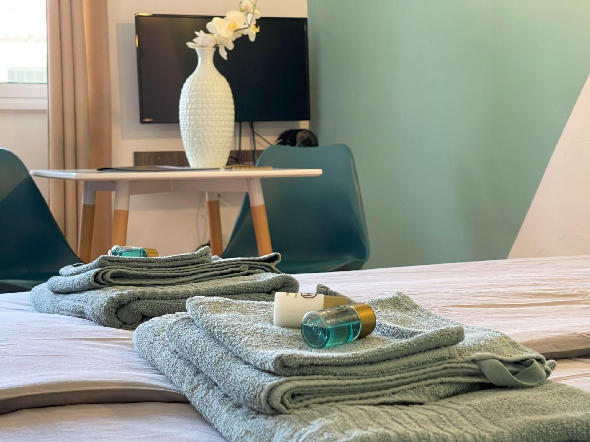 La Casa De Familia Bed & Breakfast Málaga Dış mekan fotoğraf