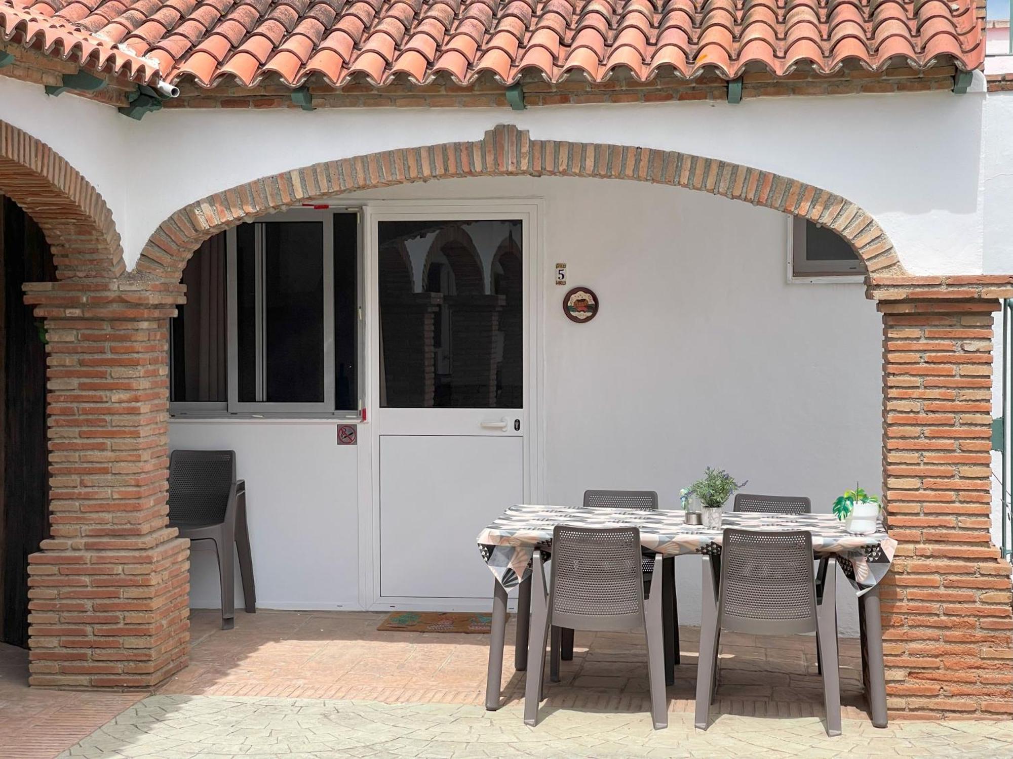 La Casa De Familia Bed & Breakfast Málaga Dış mekan fotoğraf